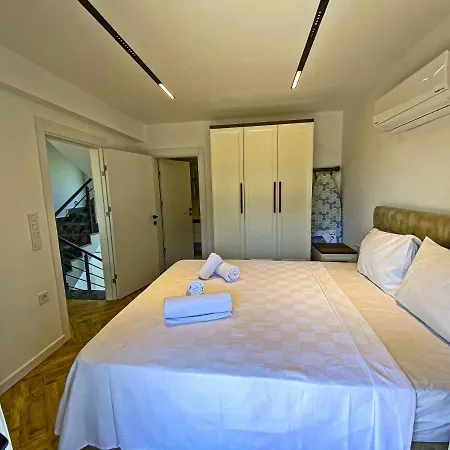 Nokta Life B Villa, Oezel Havuzlu, Villa