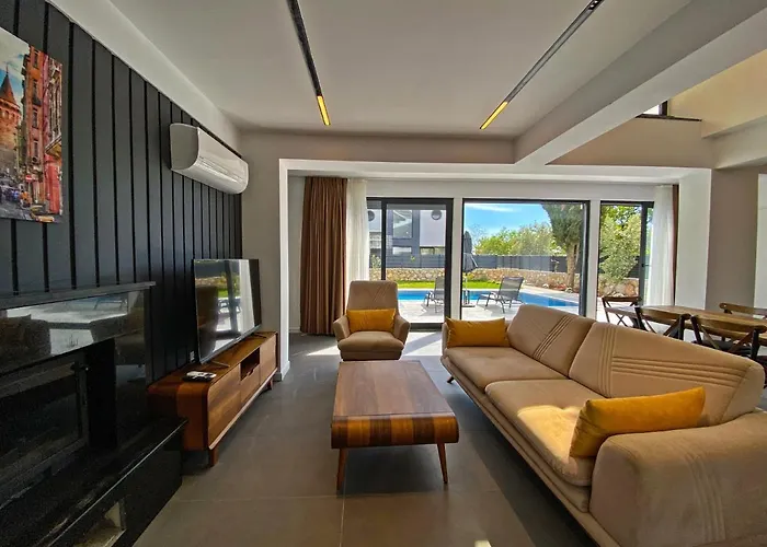 Nokta Life B Villa, Oezel Havuzlu,